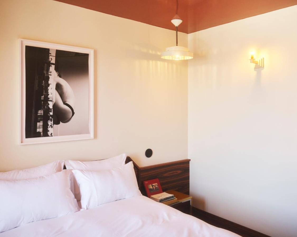Hotel Present - Entree Autonome, Reception En Ligne - Encore Mieux Arles Exterior photo