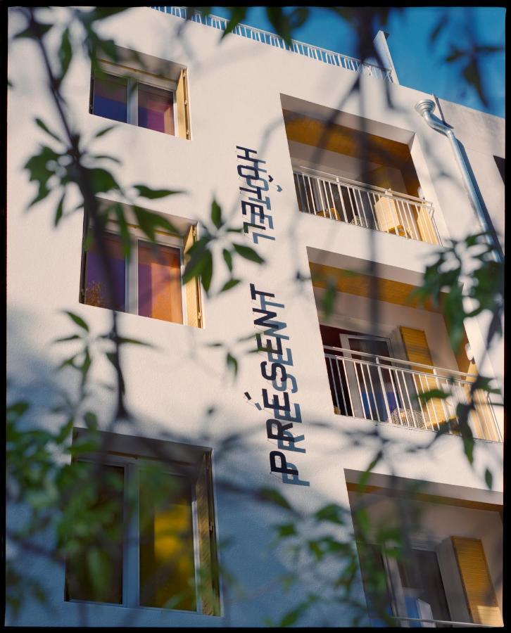 Hotel Present - Entree Autonome, Reception En Ligne - Encore Mieux Arles Exterior photo