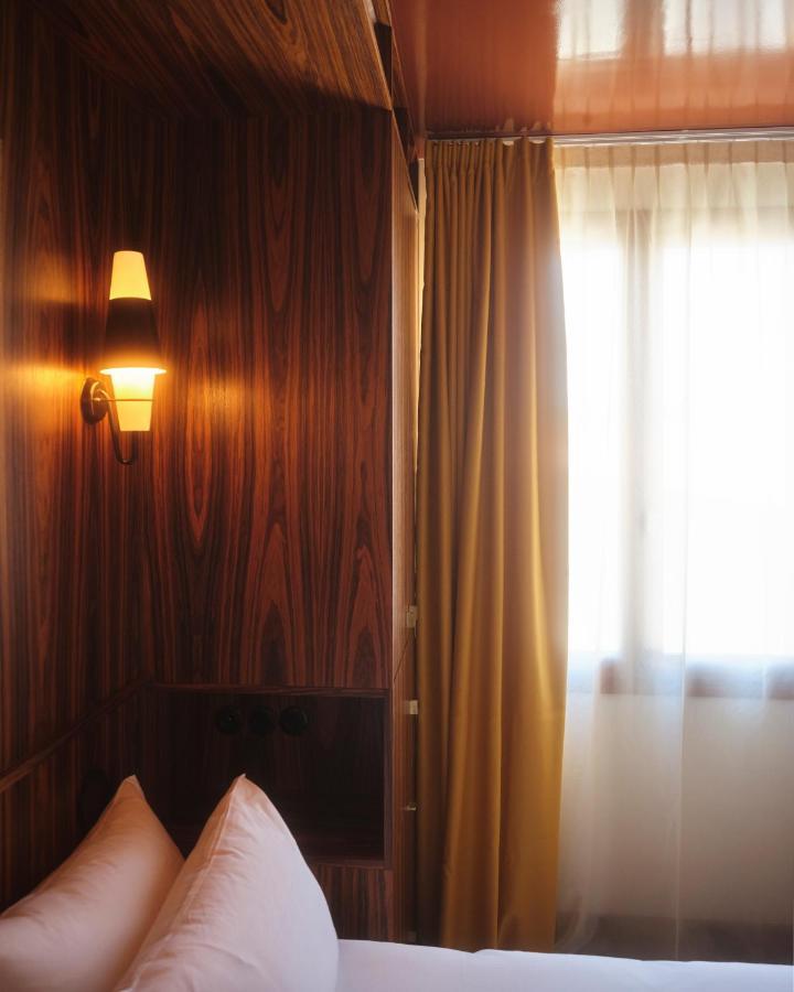 Hotel Present - Entree Autonome, Reception En Ligne - Encore Mieux Arles Exterior photo