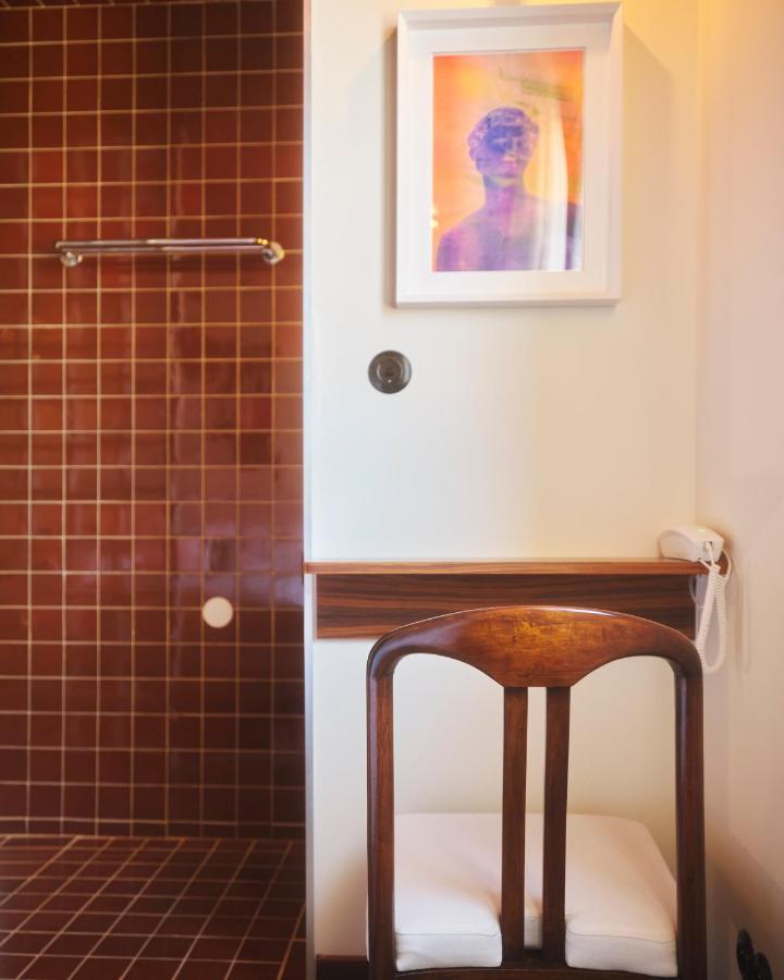 Hotel Present - Entree Autonome, Reception En Ligne - Encore Mieux Arles Exterior photo
